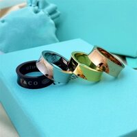 Thời Trang Cổ Điển Nhẫn Chữ Cong Phiên Bản Rộng 18K Vàng Hoa Hồng Nhẫn Thép Titan Trang Sức