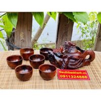 THỦ CÔNG MỸ NGHỆ TẠI XƯỞNG-BỘ ẤM CHÉN GỖ HƯƠNG ĐỤC NGUYÊN KHỐI-BÁT TRÀNG BẢO KHÁNH