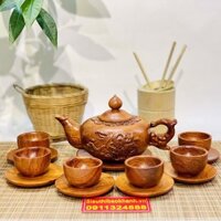 THỦ CÔNG MỸ NGHỆ TẠI XƯỞNG-BỘ ẤM CHÉN GỖ HƯƠNG ĐỤC NGUYÊN KHỐI-MỸ NGHỆ BẢO KHÁNH