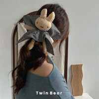 Thu Đông 2024 Phong Cách Mới Thiết Kế Cảm Giác Phù Hợp Với Tất Cả Trận Đấu Đen Trắng Kẻ Sọc Hoạt Hình Búp Bê Tóc Vòng Ruột Lớn Dây Tóc Phụ Kiện Tóc Nữ