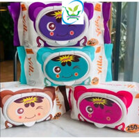 Thùng 10 gói khăn ướt gấu Villa nhiều màu sắc gói to 250 gram,khăn ướt không mùi ( Tặng Bịch Khẩu Trang King Kua )