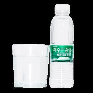 Thùng 12 chai nước khoáng thiên nhiên Jeju 330ml