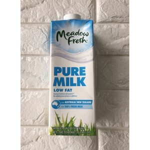 Thùng 12 hộp 1L - Sữa tươi Meadow Fresh tiệt trùng ít béo (Sữa tươi ngoại)