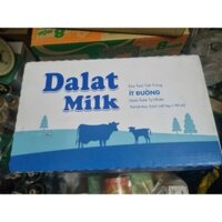 Thùng 48 hộp sữa tươi tiệt trùng Dalatmilk ít đường , Có Đường 110 ml (110 ml x 48 Hộp )