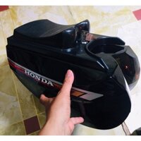 Thùng cốp giữa xe máy kiêm ghế ngồi em bé