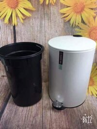 Thùng đựng rác 5L Lock & Lock BYP102 Classic