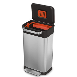 Thùng đựng rác Joseph Joseph Titan 30