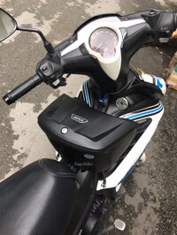 Thùng giữa Givi G12N kèm bát gắn cho xe Exciter 135, Exciter 2011