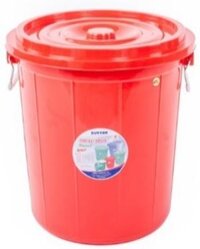 Thùng nhựa đựng nước