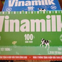 Thùng sữa tươi tiệt trùng Vinamilk ít đường, có đường 110ml