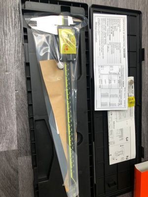 Thước cặp điện tử Mitutoyo 500-193