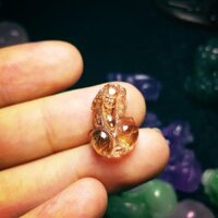 Ti hưu thạch anh tóc nâu đỏ