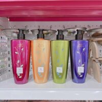 Tinh dầu dưỡng lông Show Queen/ sữa tắm SHOW QUEEN siêu thơm cho chó mèo