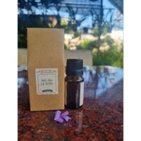 Tinh dầu lá xông