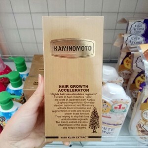 Tinh dầu mọc tóc Kaminomoto Hair Growth Tonic Nhật 150ml