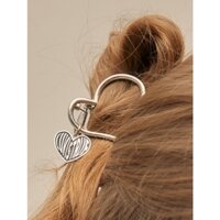 Tình Yêu Là Ghim Trái Tim Chân Thực