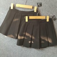 Tl chân váy ngắn xếp ly kèm quần chống lộ