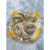 Tổ yến thô loại 2 + tặng kèm đường phèn, nhíp nhặt lông, táo đỏ. yến tổ vừa, tổ mỏng bụng, còn lông khá. Yến nhà nuôi