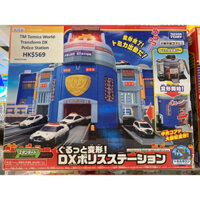 Tomica World Transform DX Police Station