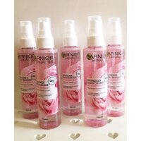 Toner  Garnier Skin active sáng da se khít lỗ chân cấp ẩm
