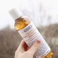 Toner hoa cúc Kiehl’s