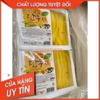 TỔNG BUÔN SIÊU RẺ > CỦ CẢI VÀNG CẮT SẴN LÀM KIMBAP HÀN QUỐC 2,8KG 절관 단무지