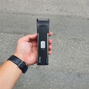 Tông đơ cắt tóc kemei 2399