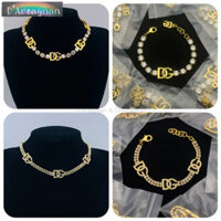 {Top} Vòng cổ D & G Ngọc trai Chữ kim cương Logo Charm Dây chuyền vàng choker Đồng thau Thép mạ vàng Hàn Quốc 2025 Vòng cổ nữ không phai phong cách mới