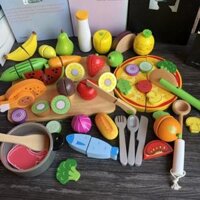 Trái cây và rau quả một cách trung thực thật hạnh phúc khi thấy đồ chơi bằng gỗ cho trẻ em cho bé trai và bé gái chơi nhà bếp đồ chơi bánh tráng miệng Đồ chơi bằng gỗ