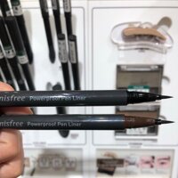 Trang điểm mắt Bút kẻ mắt không thấm nước innisfree powerproof pen liner