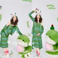 Trang phục bà bầu studio ảnh, bộ đồ bà bầu chụp ảnh năm mới, chủ đề chân dung bà bầu, bộ đồ chụp ảnh bà bầu dễ thương, bộ đồ đan xanh cho mẹ bầu, trang phục nghệ thuật chụp ảnh trong nhà