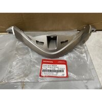 Trang trí nắp tay lái | viền đèn pha (Inox) Lead 125 (2015) màu Bạc *NH-B24M* chính hãng Honda (53207-K12-900ZA)