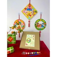 trang trí Tết bằng liễn treo cực xin và ý nghĩa, liễn trang trí Tết tô màu kèm bộ 8 màu nước Acrylic + 2 cọ