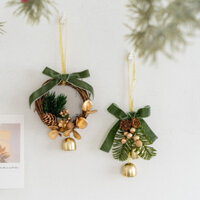 Trang trí treo xe Giáng sinh màu đỏ xanh lá cây lan hồ điệp mô phỏng thông quả thông Mặt dây chuyền chuông bố trí không khí lễ hội