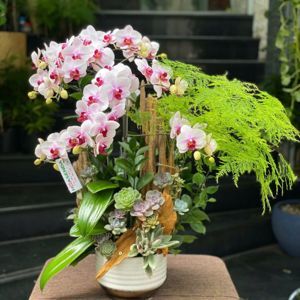 Tranh Đồng Hồ Cây Xanh Và Hoa