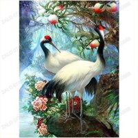 Tranh gắn đá đính kín toàn bộ Bạch Hạc