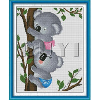 Tranh Thêu Chữ Thập Gấu Koala Đùa Vui HQ1720 ((TRANH CHƯA THÊU) KT:46X56CM