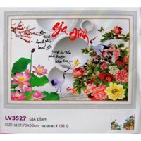 Tranh thêu chữ thập Gia đình LV3527