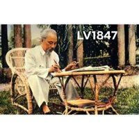 Tranh tráng gương Bác Hồ ngồi ghế mây, Bác Hồ và em bé Hà Nội, nhiều mẫu đẹp. 06 mẫu