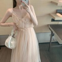 Trên đường chạy bộ phong cách công chúa áo ngủ kiểu Pháp nhẹ nhàng phong cách tình yêu đầu tiên sang trọng ngọt ngào siêu cổ tích màu hồng lưới rắn ho