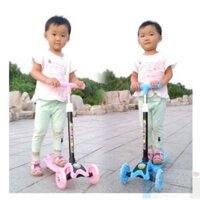 [Trợ giá] XE TRƯỢT SCOOTER MÀU XANH HỒNG CÓ ĐÈN PHANH CHÂN