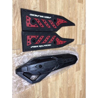 Trọn bộ 2 món ốp xe AB Air blade (đời 2016->2019) bao gồm có Sàn lót chân cao su +Ốp pô nhựa abs các bon