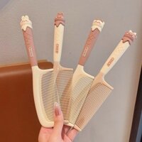 Trong vòng một tuần 600 + Đơn đặt hàng chiến đấu cho trẻ em Màu cà phê bền bỉ Lược chải tóc gấu cho bé gái 2024 Chống tĩnh điện không làm tổn thương tóc cho bé gái Lược di động chuyên dụng