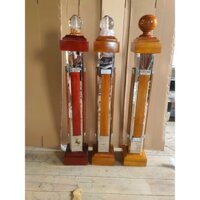 Trụ cái cầu thang inox trắng chân đầu gỗ quả thủy tinh