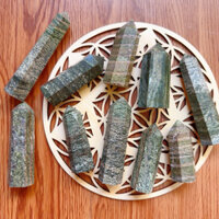 Trụ đá Green Zebra Jasper, Đá thiên nhiên