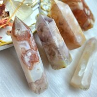 trụ đá mã não hoa đào flower agate