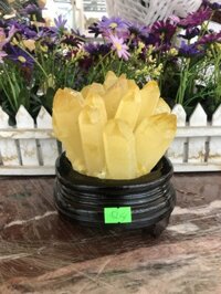 Trụ đá phong thủy tinh thể thạch anh vàng - Nặng 1,2 kg