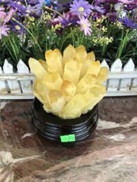 Trụ đá phong thủy tinh thể thạch anh vàng - Nặng 1,35 kg