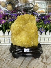 Trụ đá phong thủy tinh thể thạch anh vàng - Nặng 1,87 kg