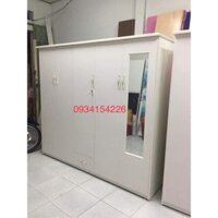 Tủ 4 cánh màu trắng. Gắn gương soi ngoài tiện lợi. 1m65*1m85